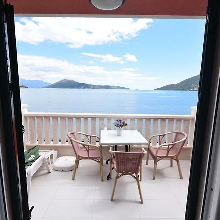 Grifone Coastline Apartment Herceg Novi Luaran gambar