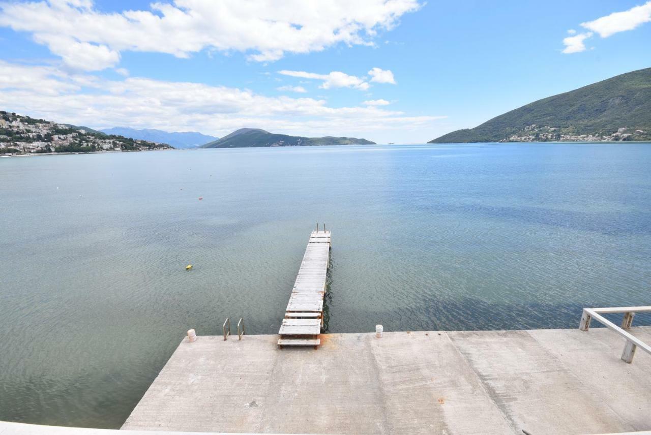 Grifone Coastline Apartment Herceg Novi Luaran gambar