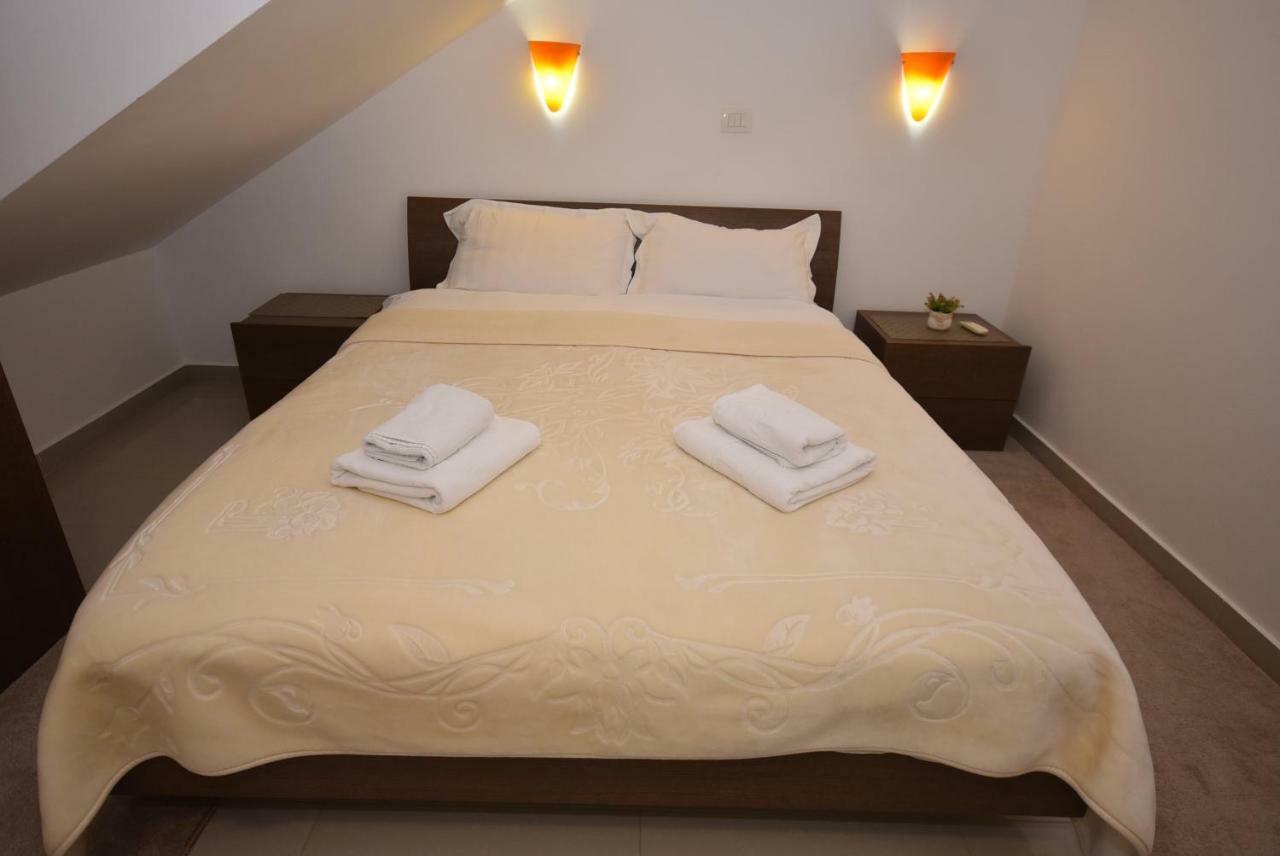 Grifone Coastline Apartment Herceg Novi Luaran gambar